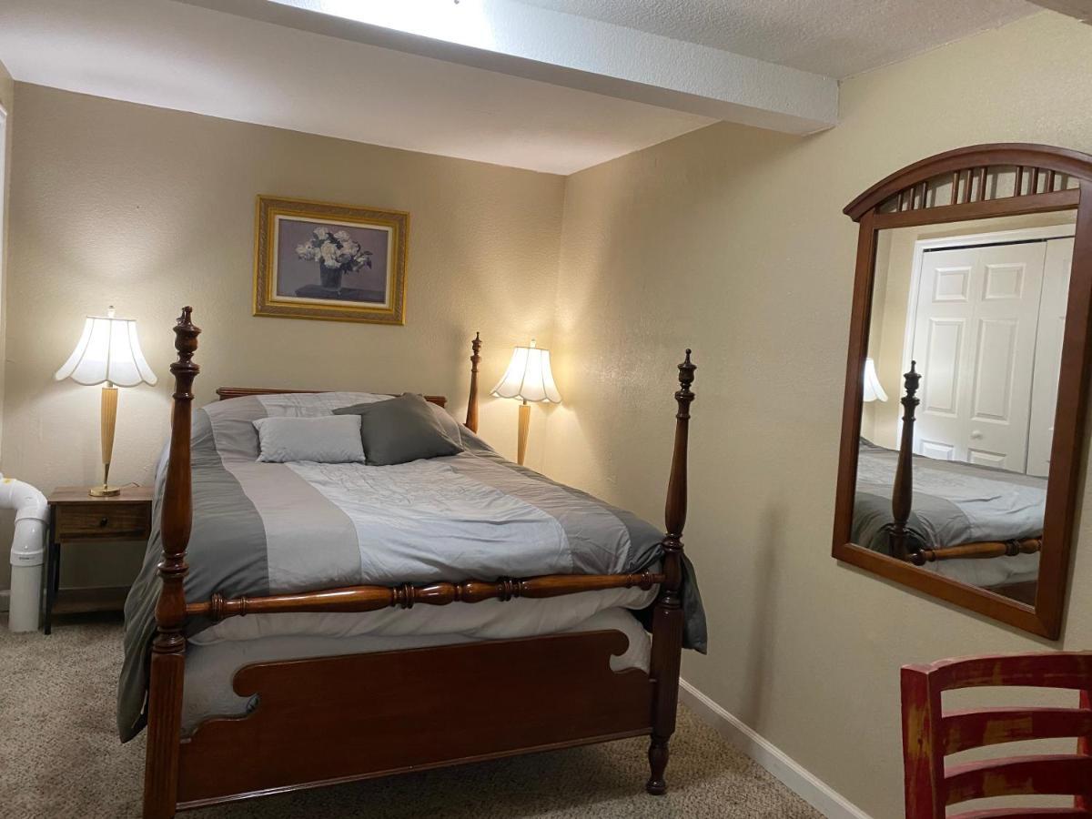 Westside Large Home Colorado Springs Extérieur photo