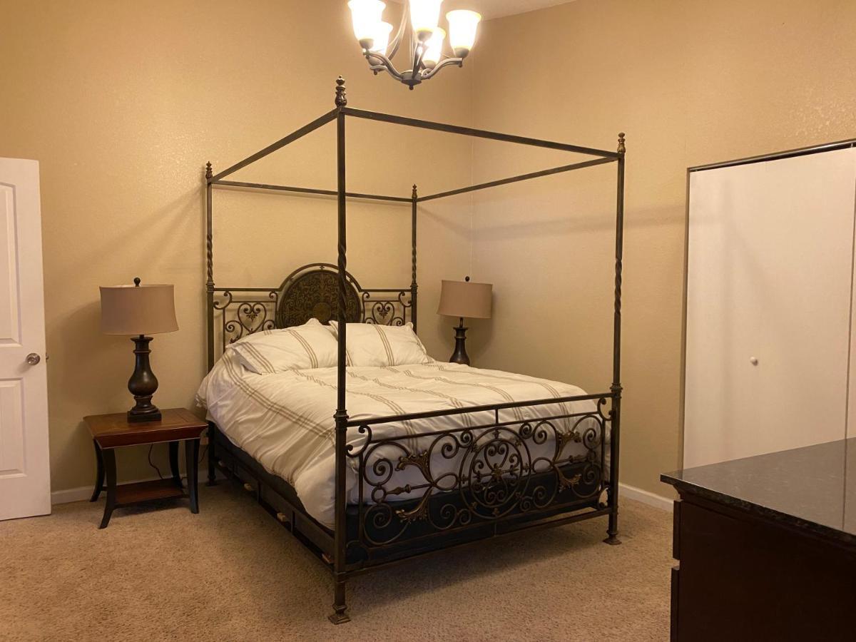 Westside Large Home Colorado Springs Extérieur photo